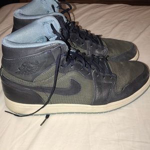 Nike Air Jordan’s blue